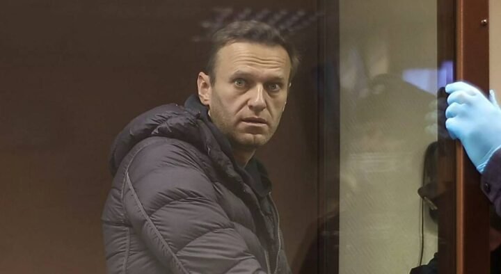 Meeting in Navalny’s case on defamation of a veteran postponed in Moscow