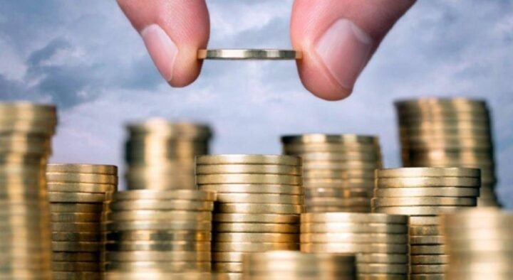 How many Kazakhstanis have applied for the withdrawal of pension savings