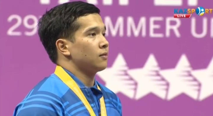 Kazakhstani weightlifter was left without an apartment, which was presented by the akimat